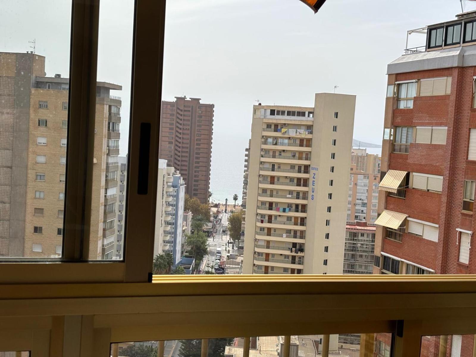 Atico De Luxe Bien Situado En Apartamento *