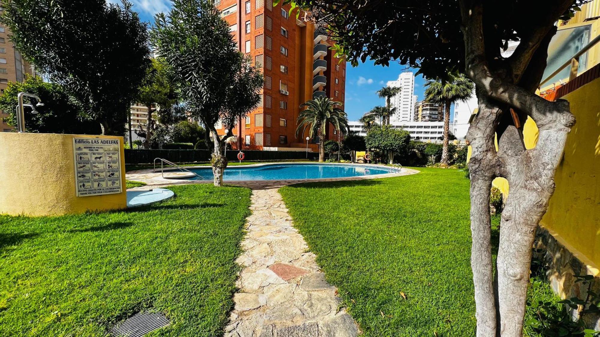 Avec Vue Sur La Et Les Montagnes 360 M De La Apartamento Benidorm